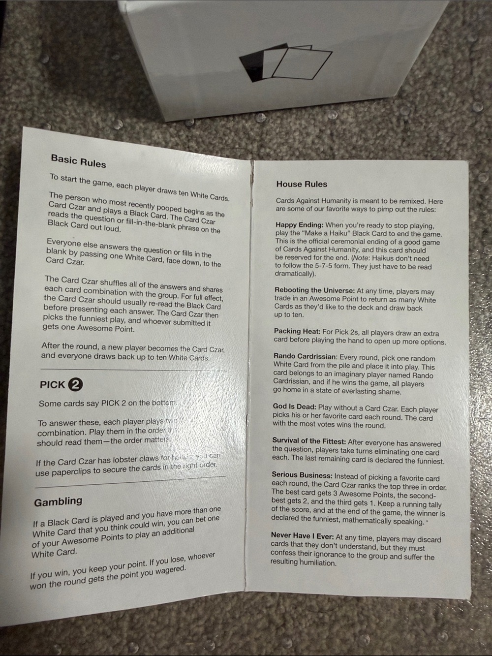 Cards Against Humanity - Picture 4 of 5